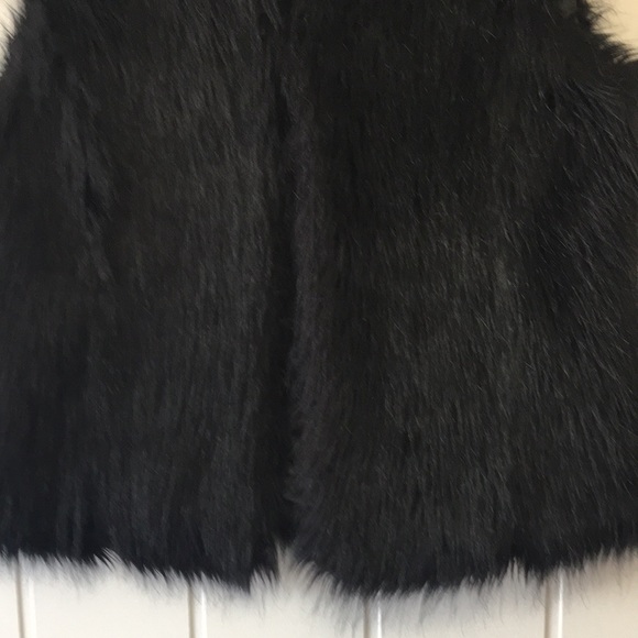 Live a Little- Ladies faux fur vest large - Picture 4 of 8